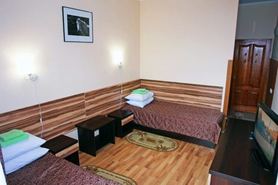 Стандарт, Шахтер 4*