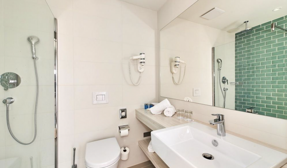 SUPERIOR ROOM WITH BALCONY - CONNECTED, Sol Sipar for Plava Laguna 4*