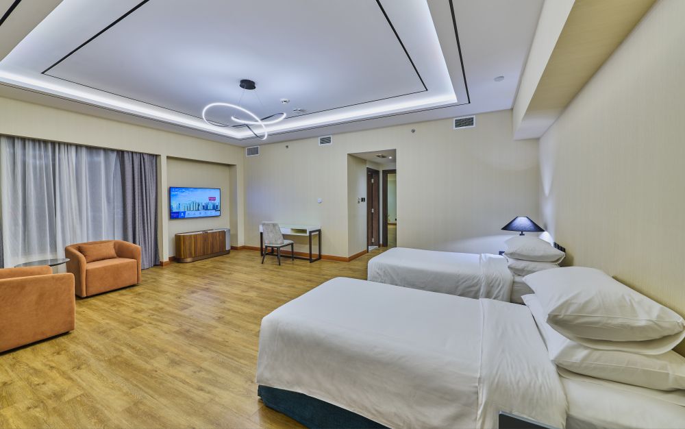 Two-bedroom Penthouse Suite Terrace, Ramada Hotel & Suites By Wyndham Jbr (ex. Hawthorn Suites) 4*