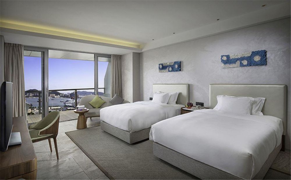 Deluxe Ocean View Twin Room (ex.Senior Ocean View Room), Phoenix Island Resort Sanya 5*