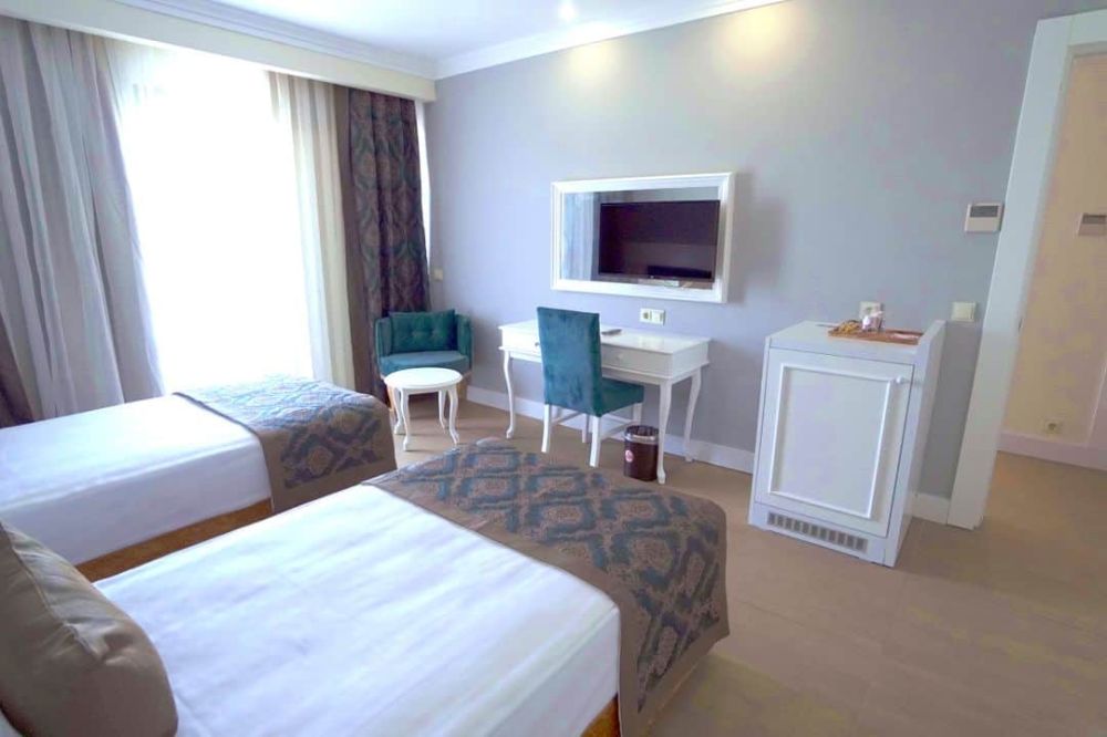 Family Room (Interconnecting), Dream World Palace 5*