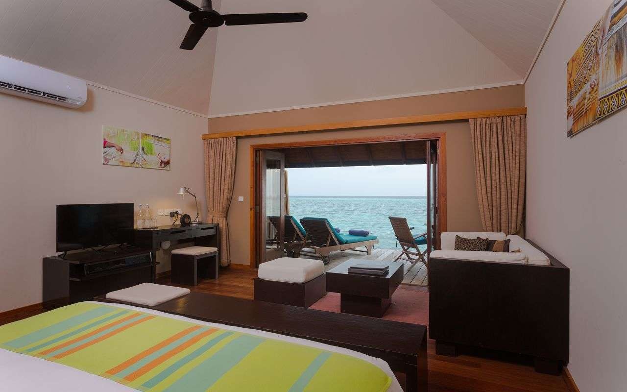 Sunset Jacuzzi Beach Villa, Veligandu Island Resort 5*