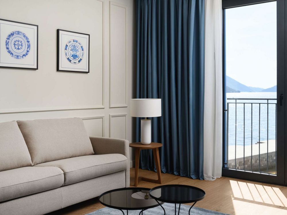 Deluxe Apartment Sea View with 1 Bedroom | 1 double bed and sofa, Mövenpick Hotel & Residences Teuta Kotor Bay 5*