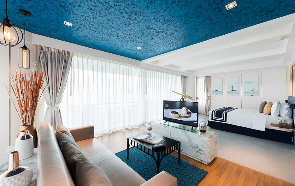 Ocean Front Suite, Cruise Hotel (The) (ex. A-One The Royal Cruise Hotel) 4*