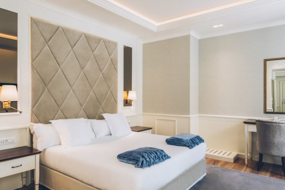 Double Deluxe, Heritage Grand Perast by Rixos (ex. Iberostar Grand Perast) 5*