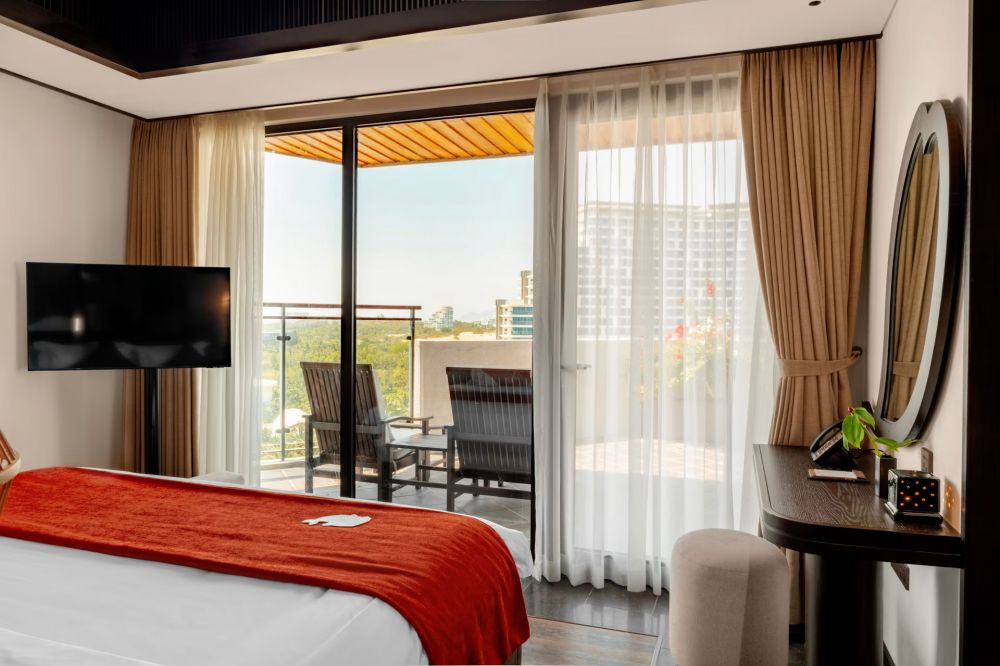 Signature Family Suite 2-Bedroom Sea View with Children Themed Room, Amiana Resort Nha Trang 5*