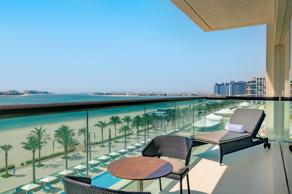 1 Bedroom King Suite with Sea View, Hilton Dubai Palm Jumeirah 5*