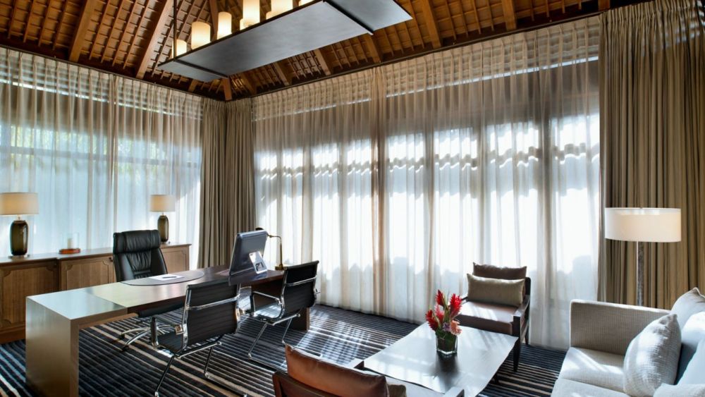 Grand Beachfront Villa, The St. Regis Le Morne Resort Mauritius (ex. JW Marriott Mauritius Resort) 5*