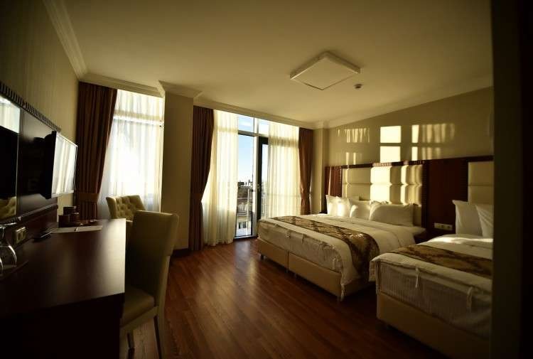 Standard Room, Era Palace Batumi 4*
