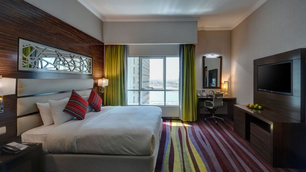 Executive Suite, Marriott Hotel Production City, Dubai ( ex. Vintage Grand Hotel) 5*