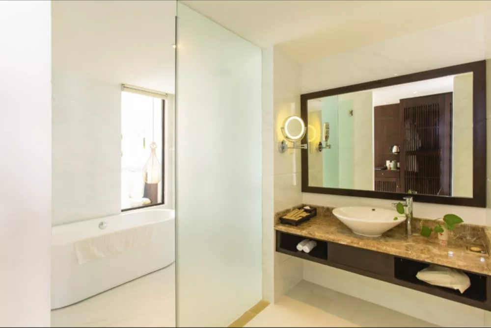 Superior Triple, Lasenta Boutique Hotel Hoi An 4*