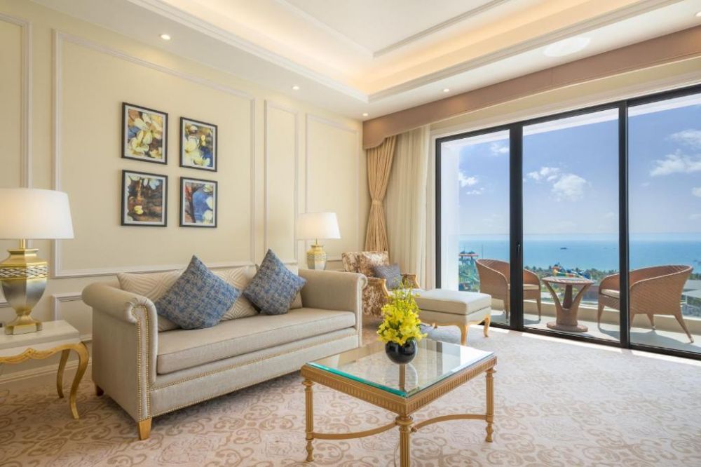 Deluxe Suite OV, Wyndham Grand Phu Quoc Resort 5*
