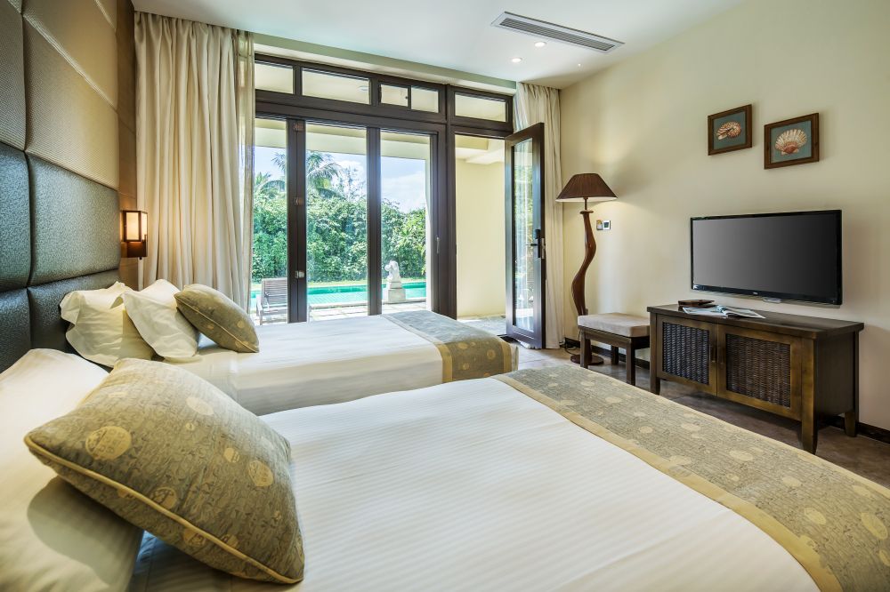 Villa Room/Swimming Pool Villa Room, Yalong Bay Villas & Spa 5*