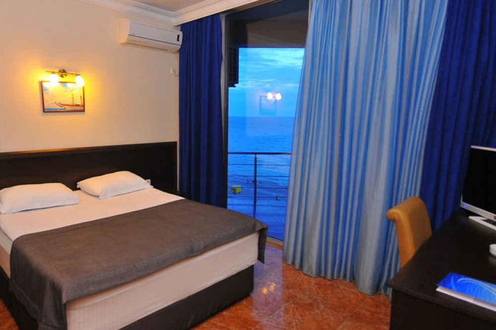 Standard DBL/TRPL Sea View and Balcony (Block A-B), Neptun 3*