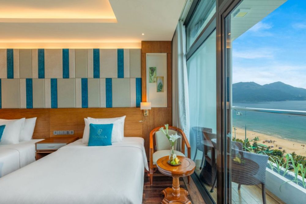 Ocean Front, Mandila Beach Hotel 3+
