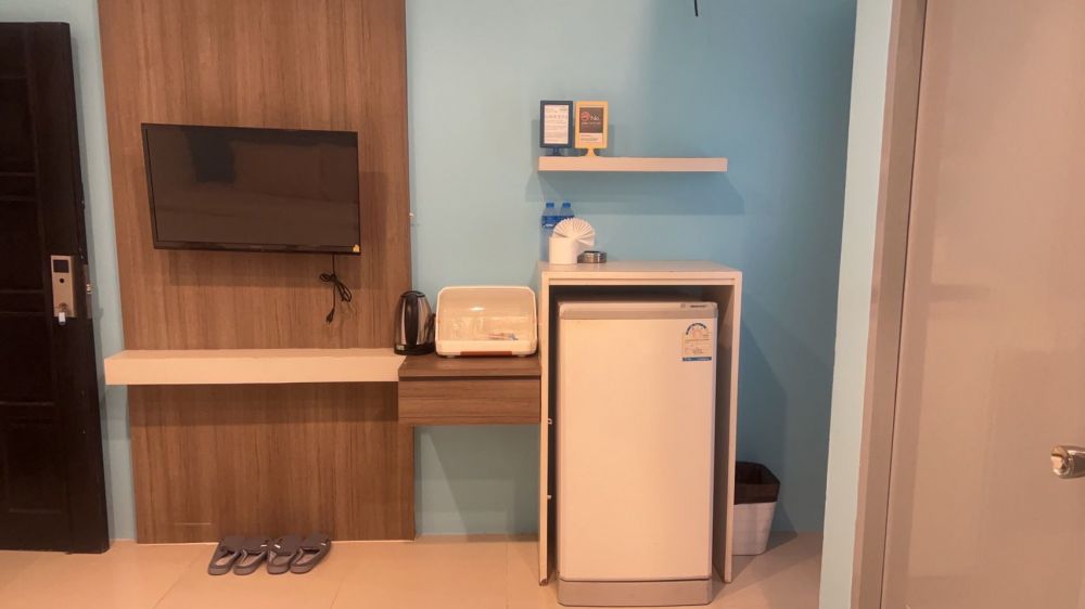 STANDARD BUDGET ROOM COMPACT BALCONY, Hotel The Journey Patong New 3*