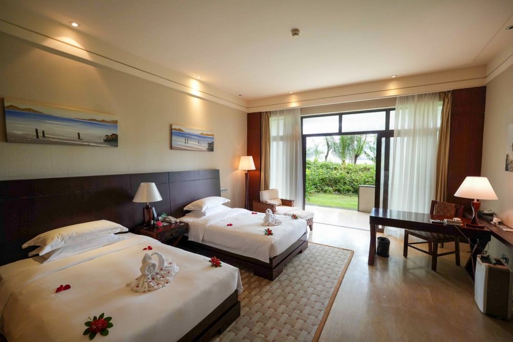 Deluxe twin, Grand Metropark Resort Sanya 5*