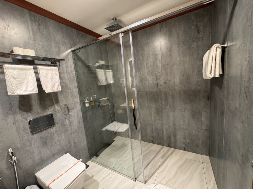 Deluxe Superior, Fihalhohi Maldives 4*