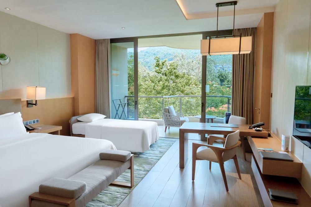 Family King Room, The Westin Shimei Bay Resort 5*