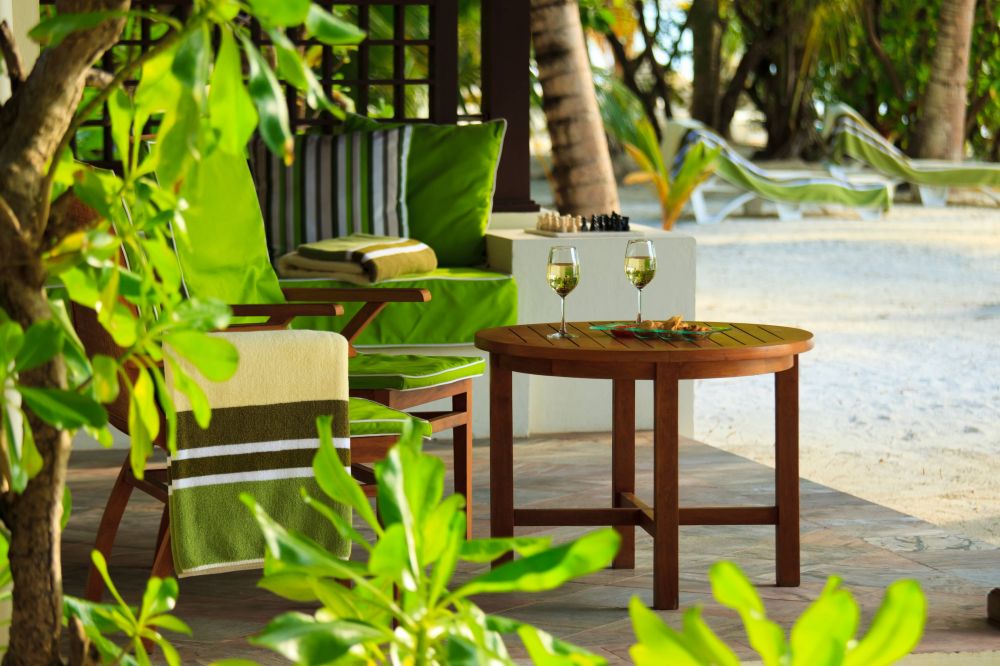 Deluxe Bungalow, Niva Kurumba Maldives (ex. Kurumba Maldives) 5*