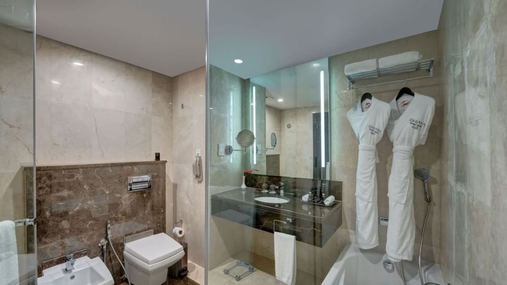 Deluxe Room, Marriott Hotel Production City, Dubai ( ex. Vintage Grand Hotel) 5*
