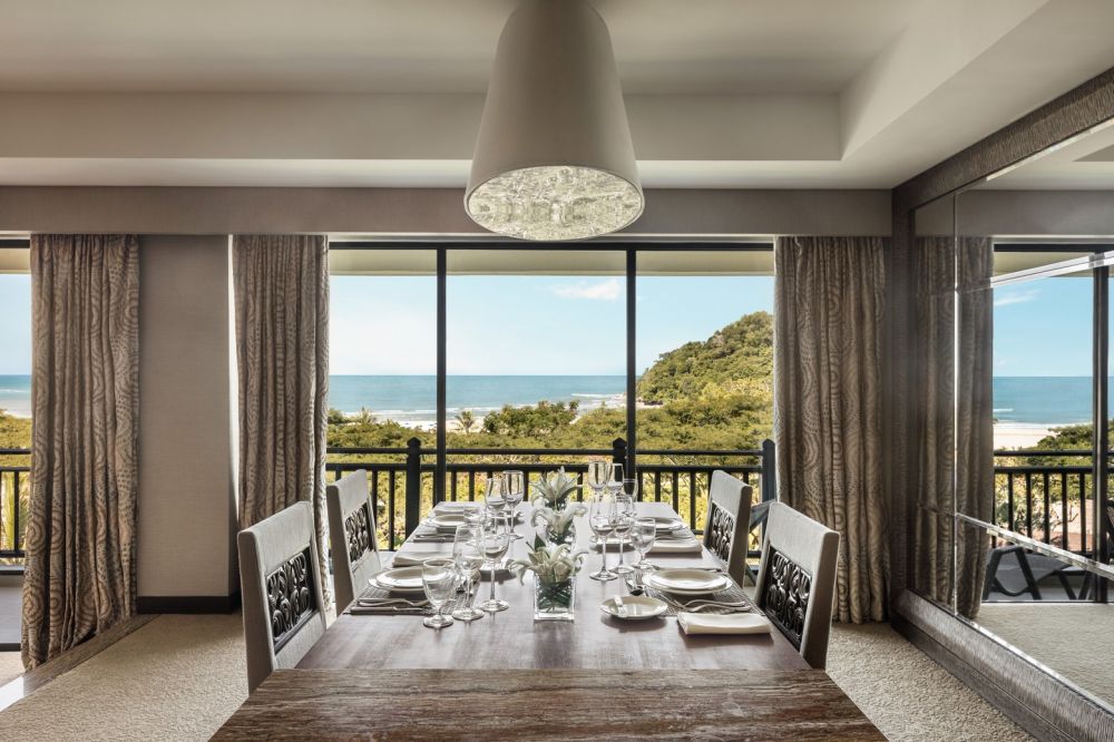 Garden Wing Specialty Suite, Shangri-La’s Rasa Ria Resort & Spa 5*