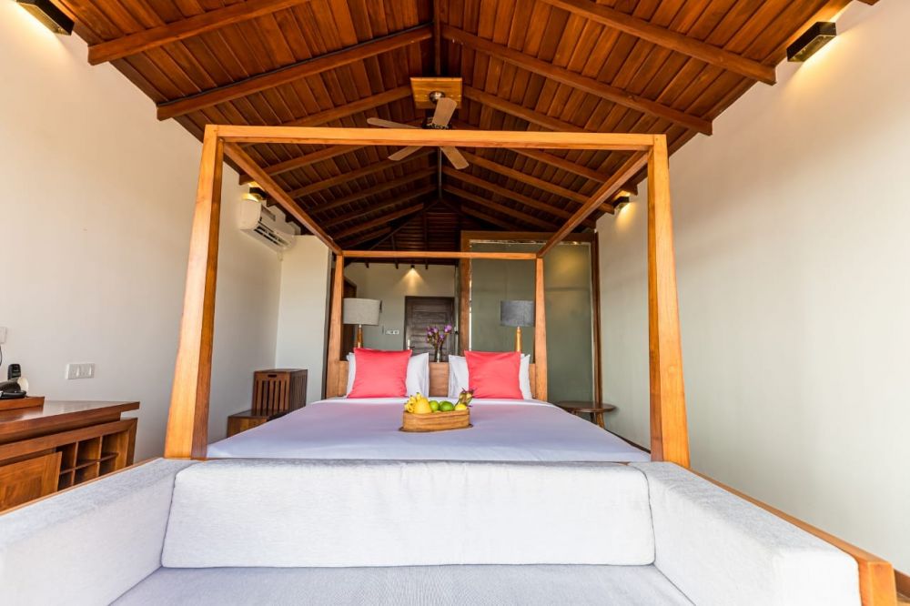 Deluxe Room Junior Suite, Mayavee Resort and Spa 4*