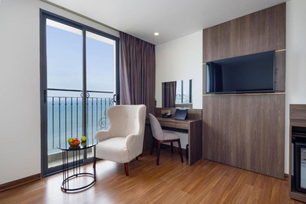 Studio Ocean View, Daphovina Hotel (ex.Aston Nha Trang City Hotel) 4*