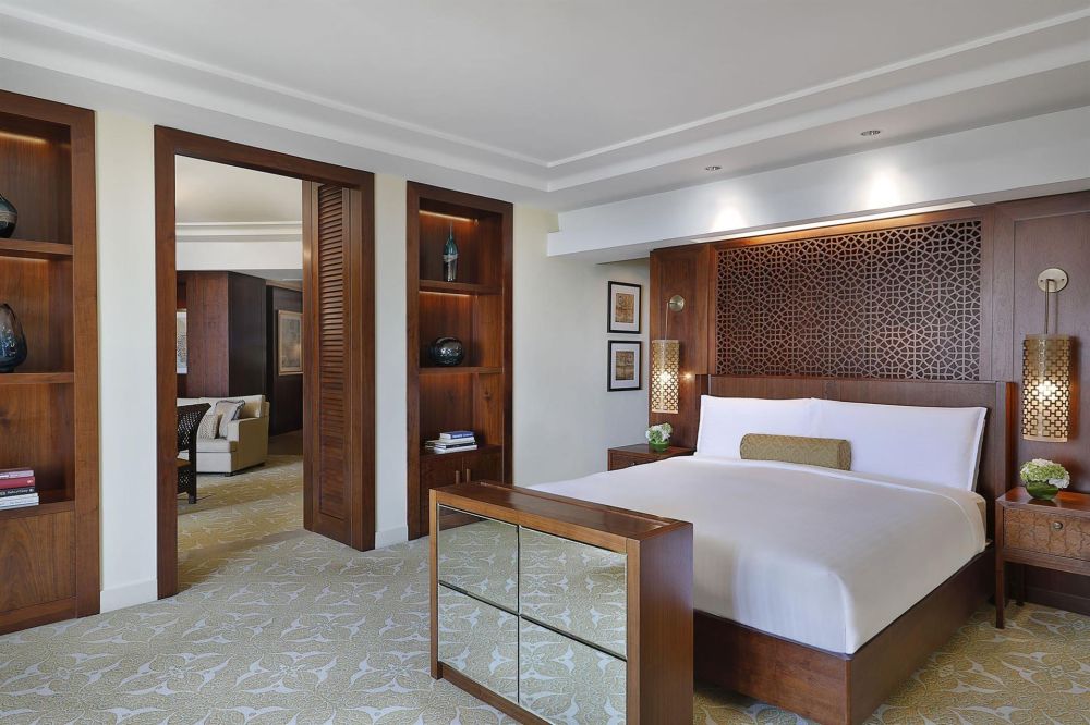 One Bedroom Ocean Club Suite, The Ritz-Carlton, Dubai 5*