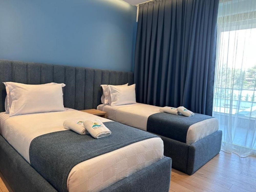 Deluxe Room Garden/ Sea View, Seacoast Resort Halkidiki 5*