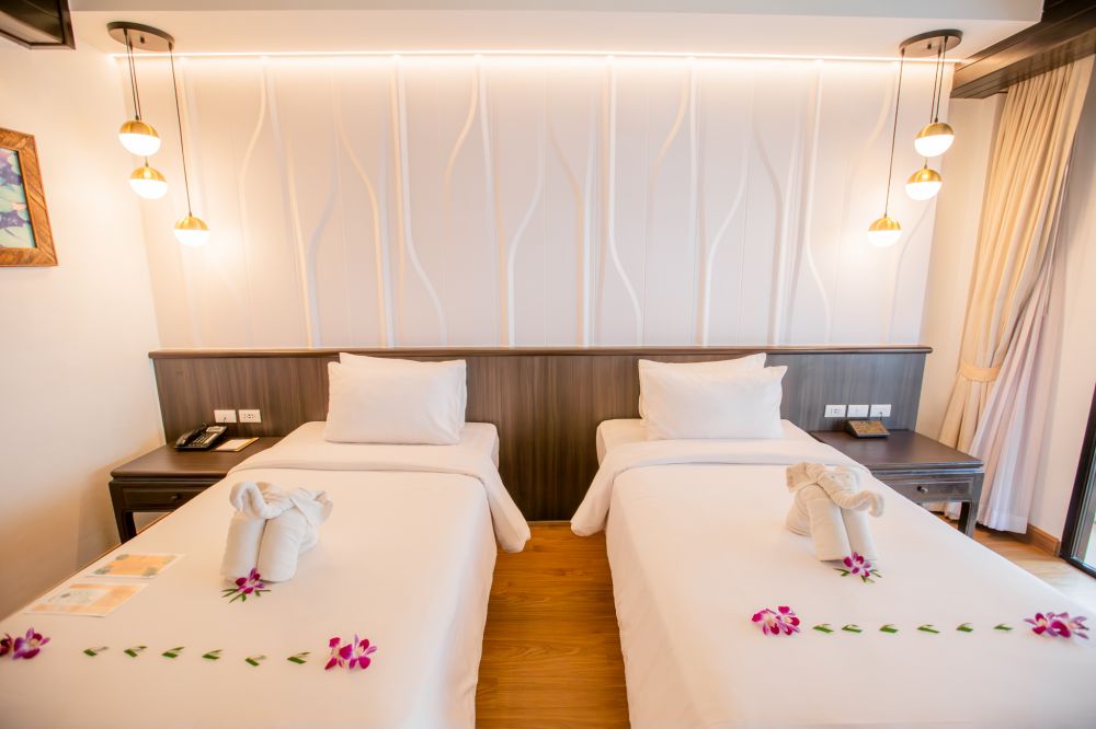 Deluxe PV, Nipa Resort 4*