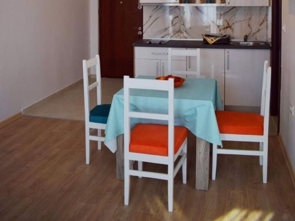 APP 04 One Bedroom, Maini Aparthotel 3+