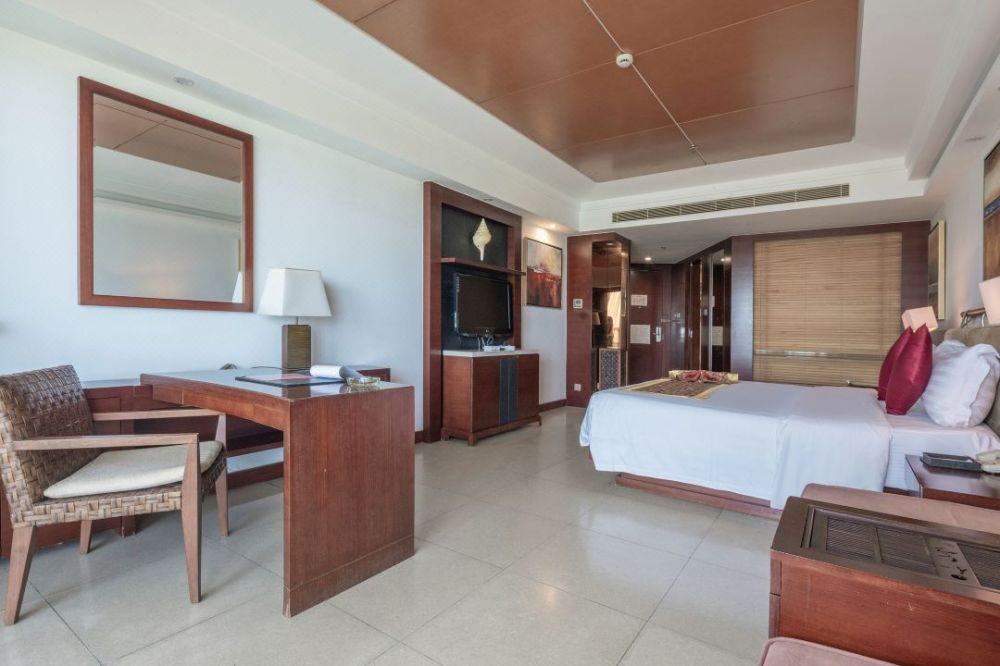 Deluxe Garden View Room/ Deluxe Garden View Family, Sanya Marina Sea View Hotel (ex.Marina Spa Hotel Sanya) 4*