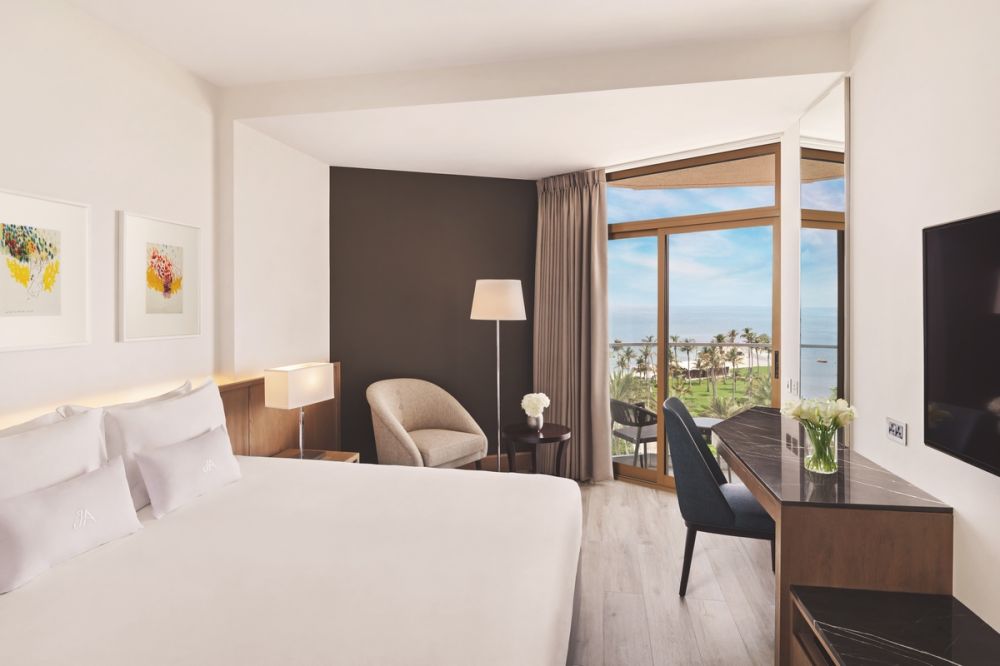 One Bedroom Family Suite, JA Beach Hotel (ex. Jebel Ali Beach) 5*