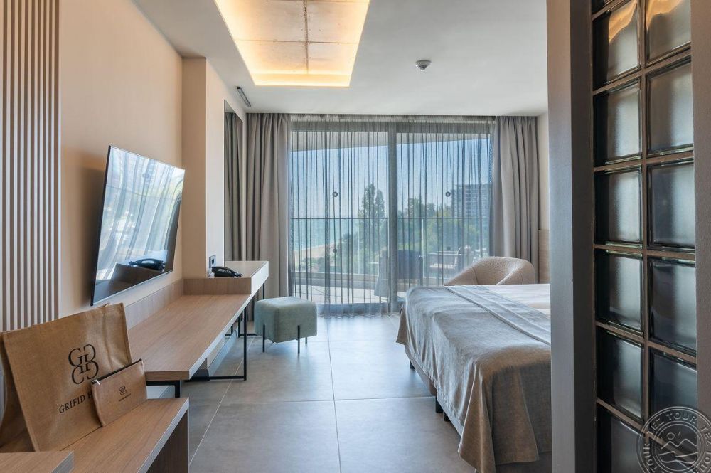 Deluxe SS/SW, Grifid Hotel Noa 5*