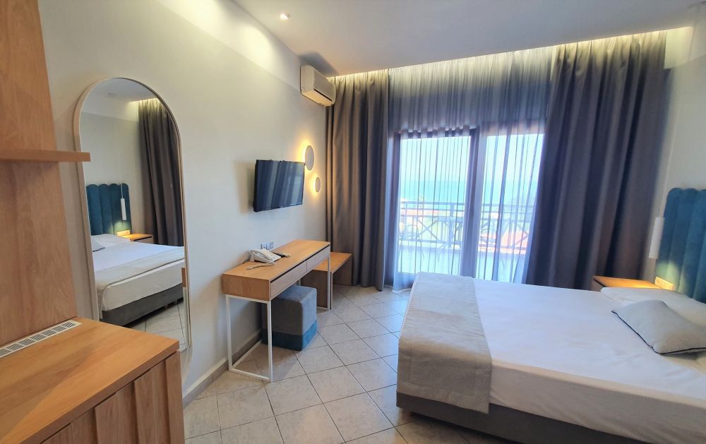 Superior Room, Palladium Hotel Halkidiki 4*