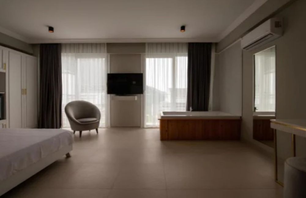 Deluxe Jacuzzi Room, Ramada By Wyndham Oludeniz 4*