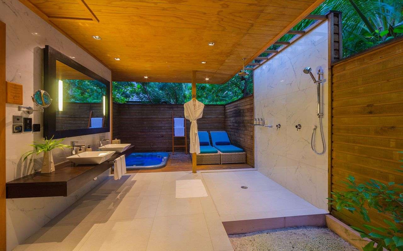 Beach Villa, Veligandu Island Resort 5*