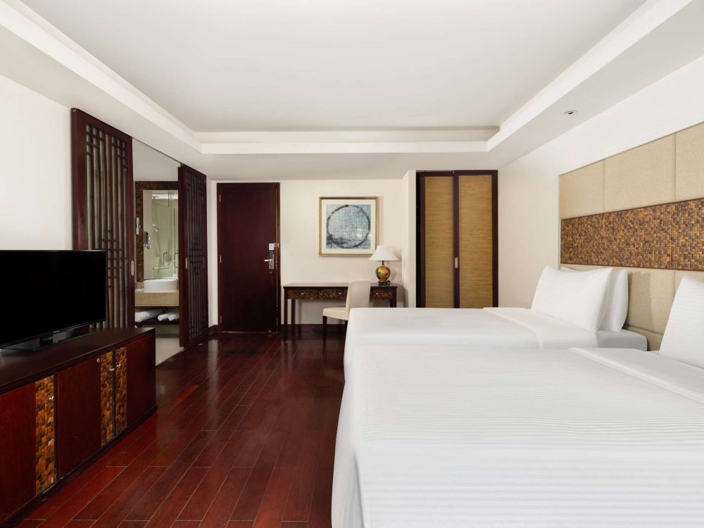 Grand Mercure Superior King/Twin (ex.Superior King/Twin room), Swissotel & Grand Mercure Sanya Yalong Bay 5*