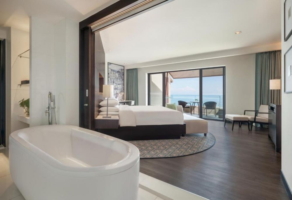 Ocean View Club Access King / Twin, Hyatt Regency Phuket Resort 5*