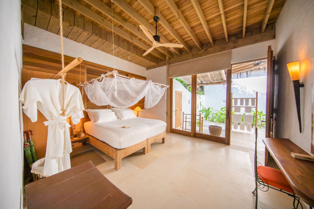 2 Bedroom Crusoe Suite with Pool/Sunset Retreat/Villa 67, Soneva Fushi 5*