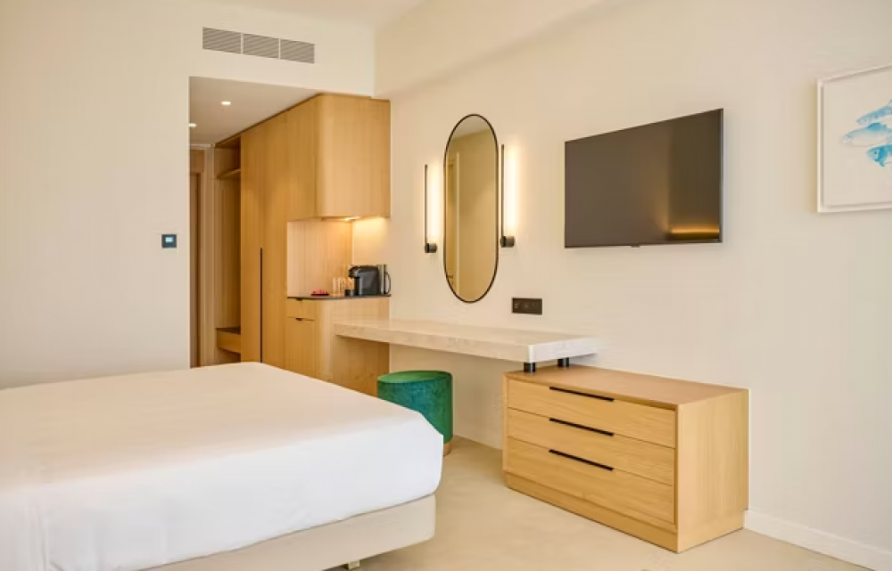 Deluxe room with Limited Sea View, Sunrise Emerald 5*