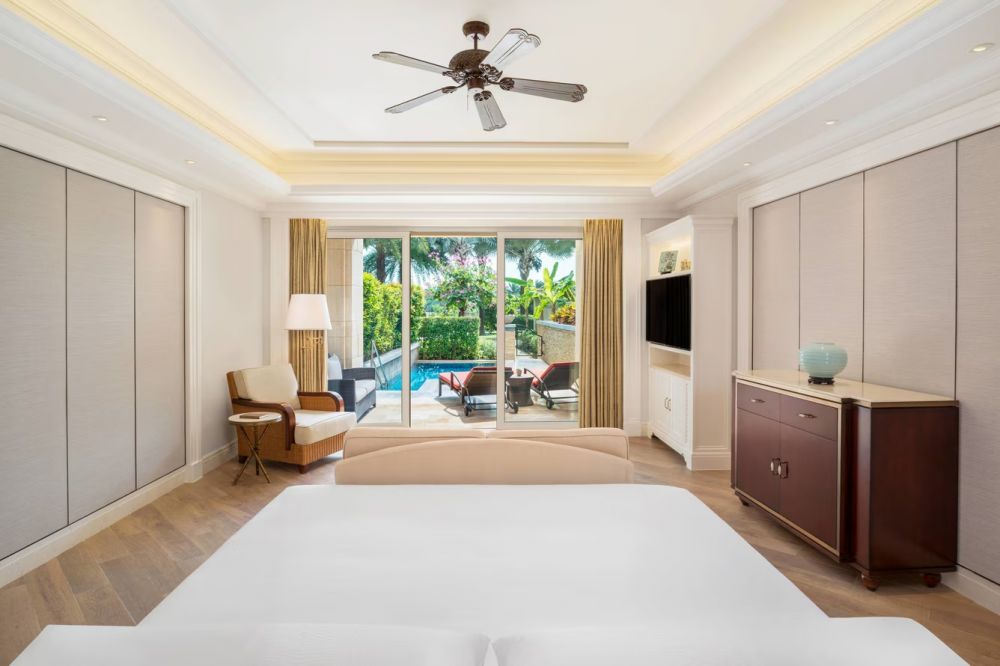 Deluxe Pool Access Room, JW Marriott Sanya Haitang Bay 5*