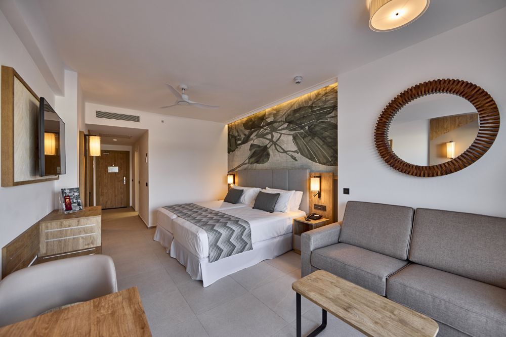 Junior Suite/SSV/SV, Riu Palace Mauritius (ex.Riu Le Morne) | Adults Only 18+ 4*