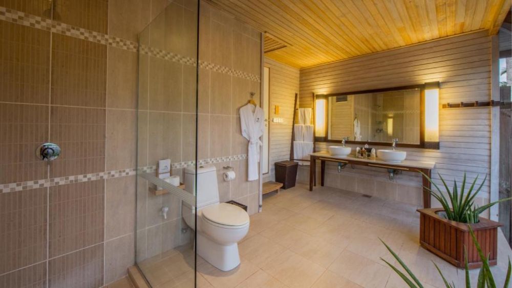 O Beach Villa (Age 12+), Kuredu Island Resort 4*