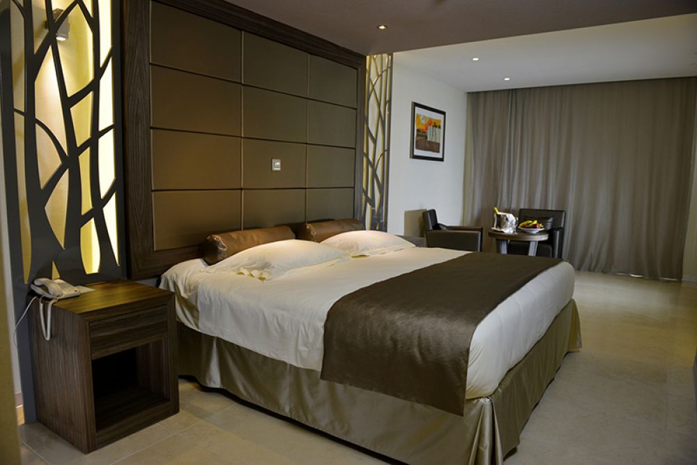 Deluxe Sea View, Adams Beach Hotel 5*