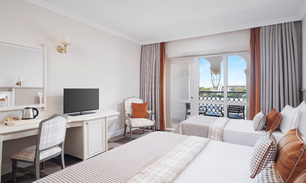 Superior Standard Room, Asteria Hotel Kremlin Palace 5*