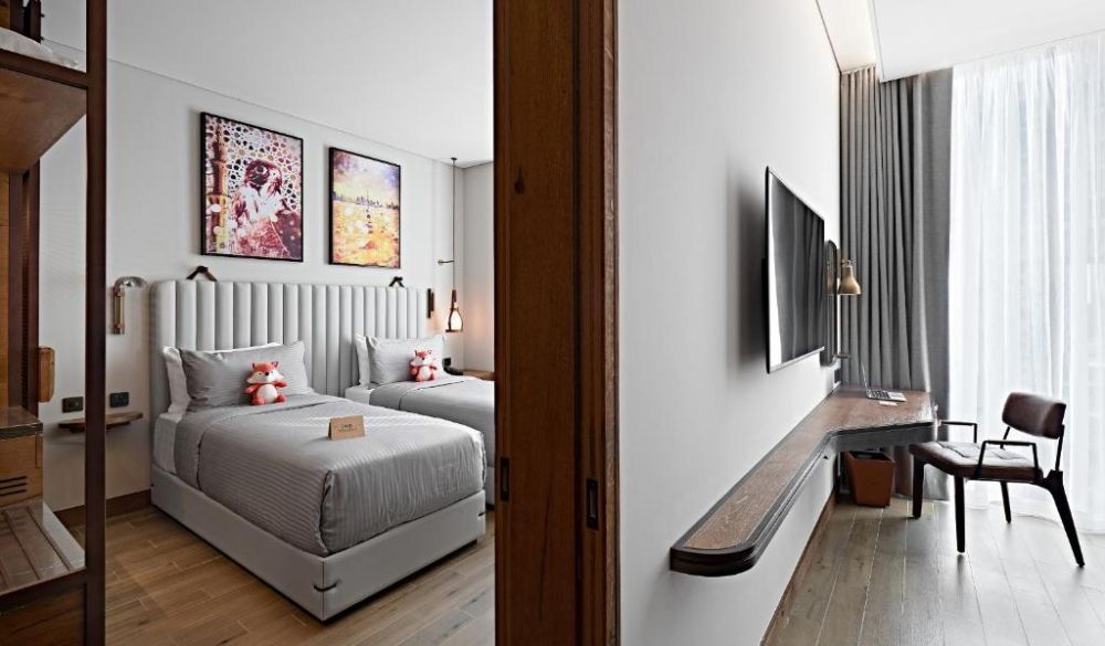 Fam Pad Room, Barceló Business Bay, Dubai (ex. Revier Hotel Dubai) 3*