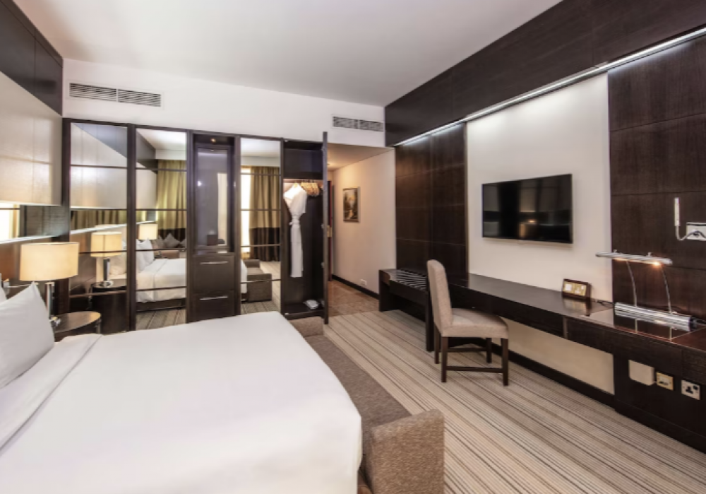 Superior Room, Radisson Blue Hotel Doha 5*