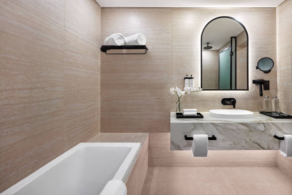Junior Suite, NH Collection Dubai Ibn Battuta (ex. Oaks Ibn Battuta Gate Dubai) 5*
